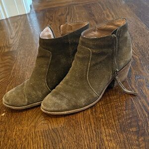 Madewell Olive Suede Ankle Boots
